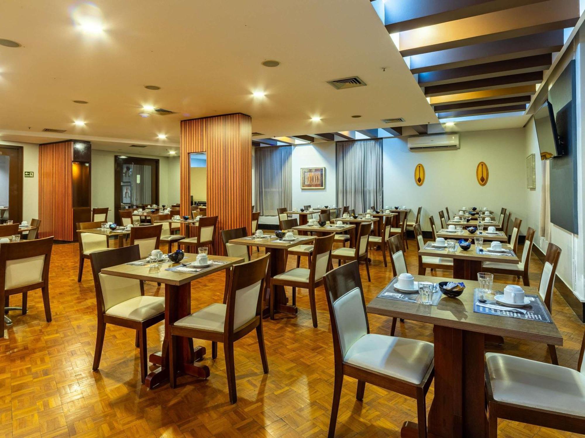 Mercure Hotel Manaus Exterior foto